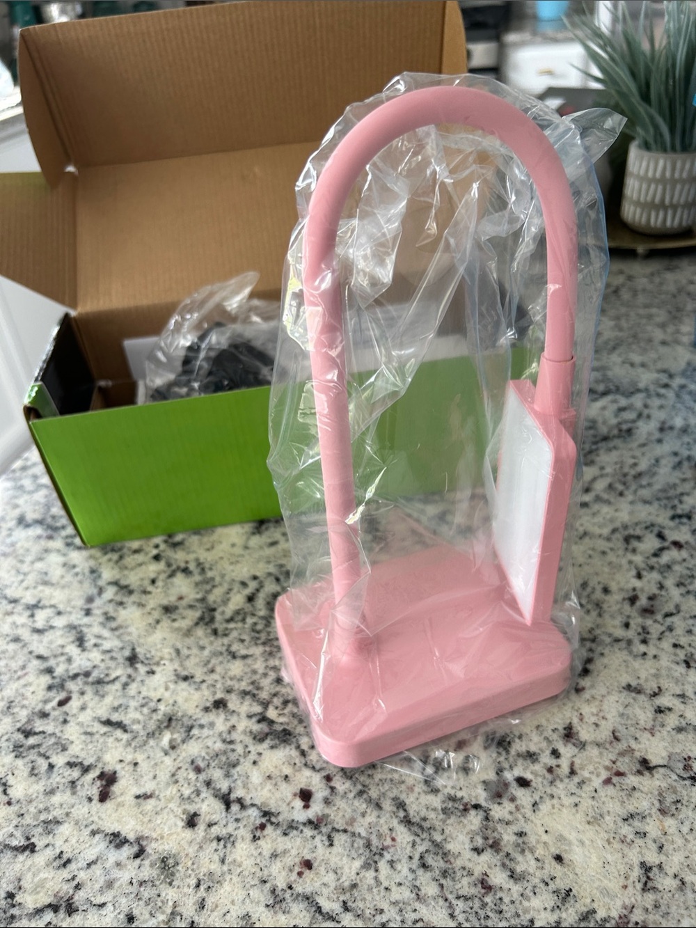 Pink Desk Lamp Bundle in Original Box